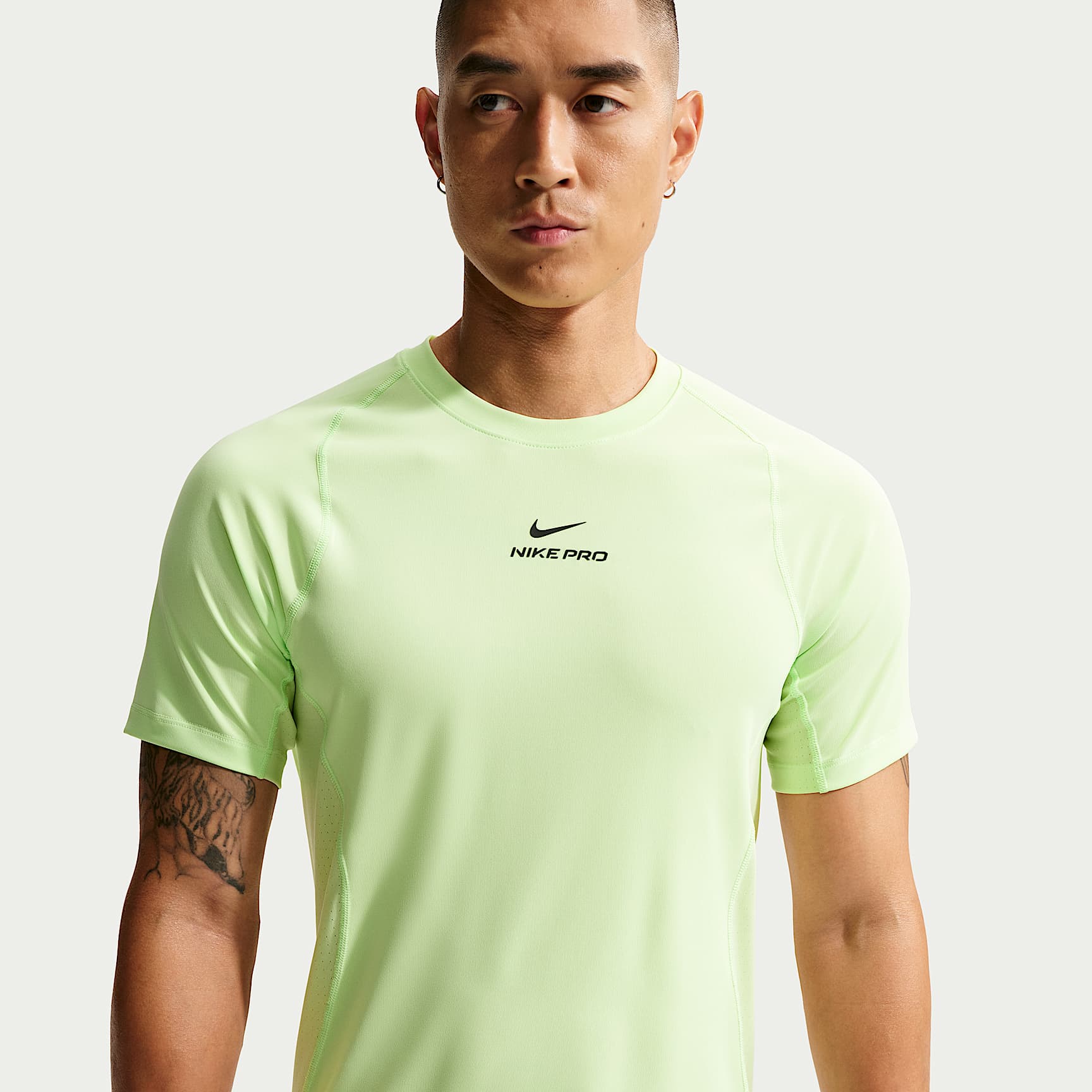 Nike Pro Training Men's Dri-FIT Short-Sleeve Top. Nike JP